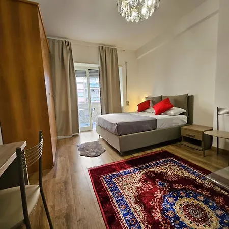 Simone House Daire *