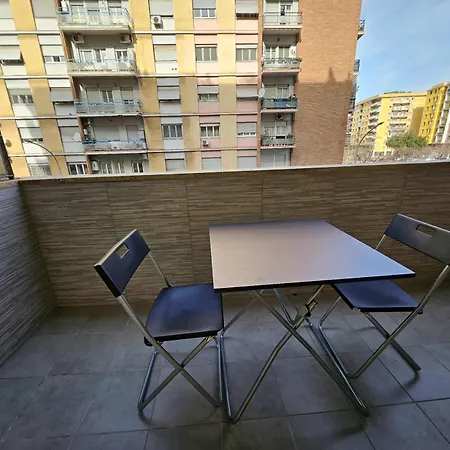 Simone House * ローマ